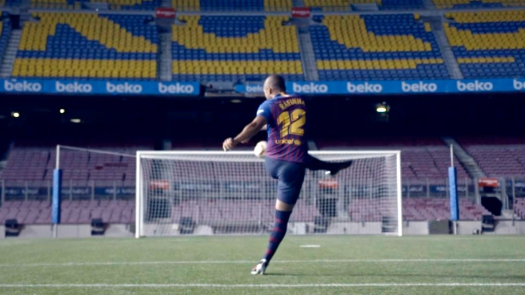 Rafinha Alcántara dispara a portería / RESILIENCIA