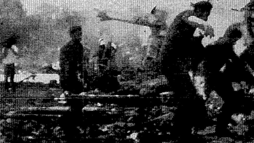 Tareas de rescate tras el accidente de Paranimbo, en Surinam / 'EL MUNDO DEPORTIVO'