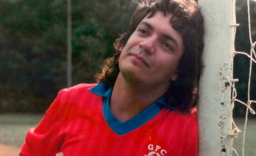 Carlos Henrique Raposo 'Kaiser', con la camiseta del Ajaccio