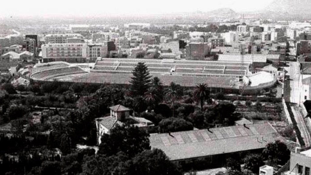 Campo de la Viña / ESTADIOS DE ESPAÑA