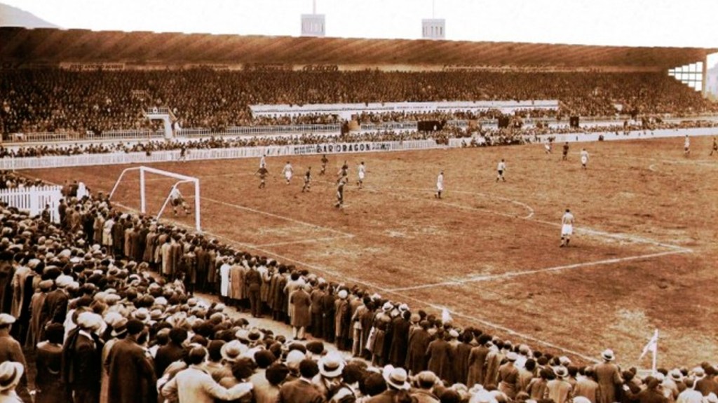 Estadio de Buenavista / OVIEDO