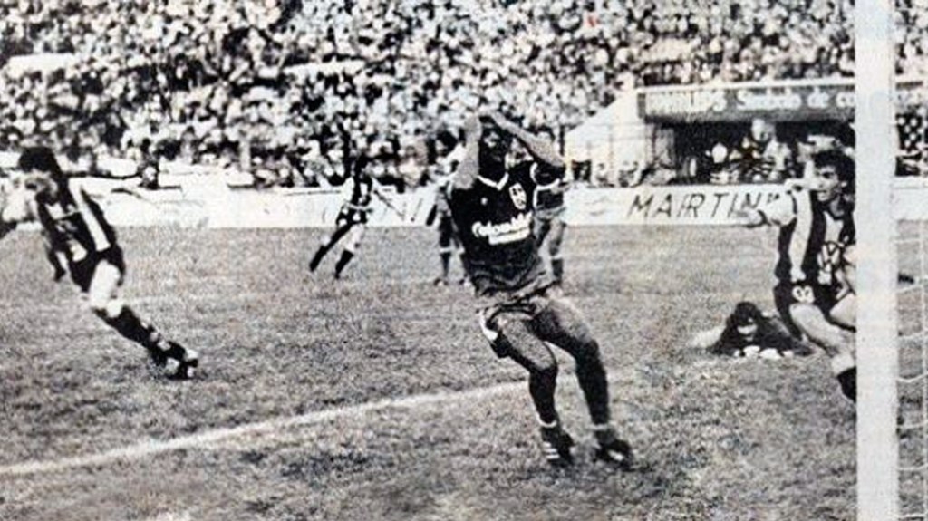 América de Cali pierde su tercera final de la Copa Libertadores en 1987 a falta de ocho segundos del tiempo de prórroga / AMÉRICA DE CALI