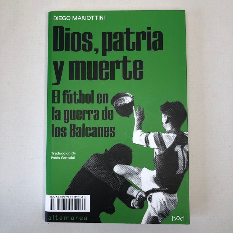 Portada del libro 'Dios, patria y muerte', de Diego Mariottini