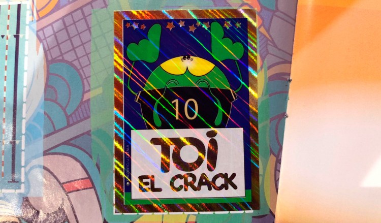 Cromo de TOI el crack, una clara referencia a Leo Messi / PdF