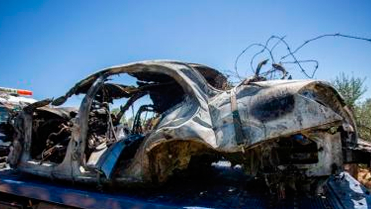El coche calcinado en el que José Antonio Reyes perdió la vida