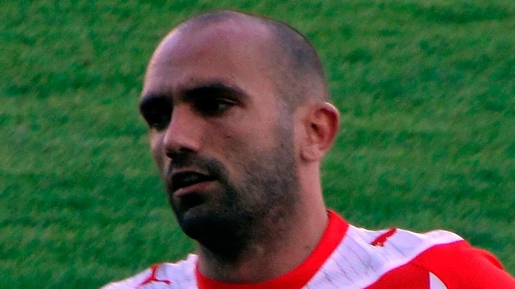 Raúl Bravo en el Olimpiakós / KNOP92