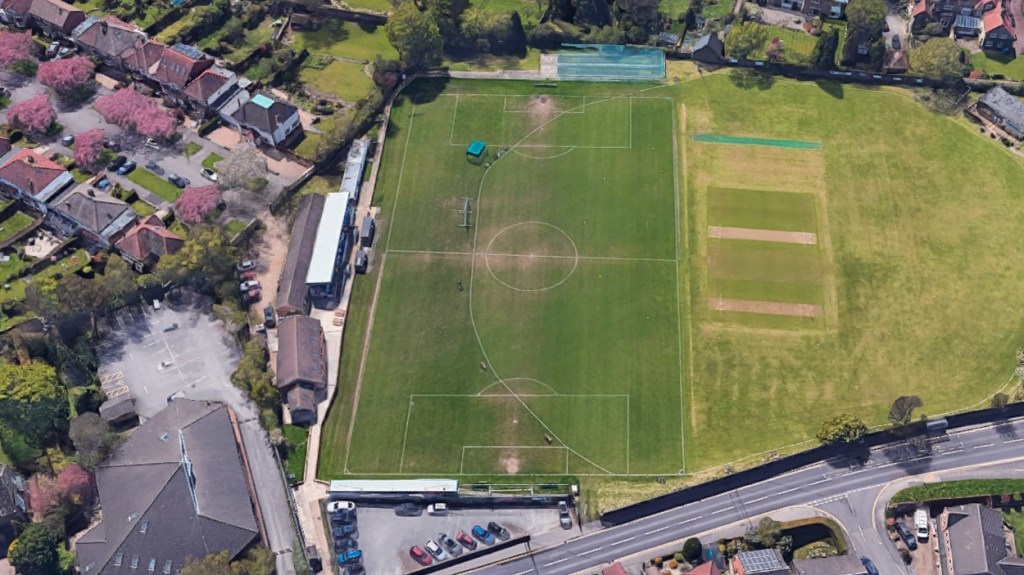 Sandygate Road, el estadio de fútbol más antiguo del mundo / GOOGLE MAPS