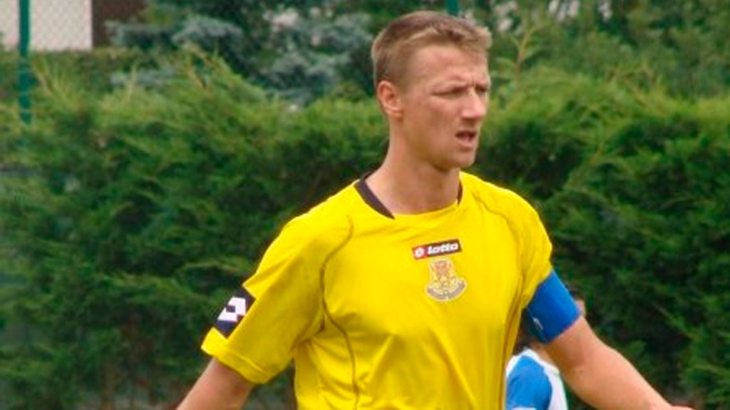 Tony Vairelles con el brazalete de capitán / ANTHO33