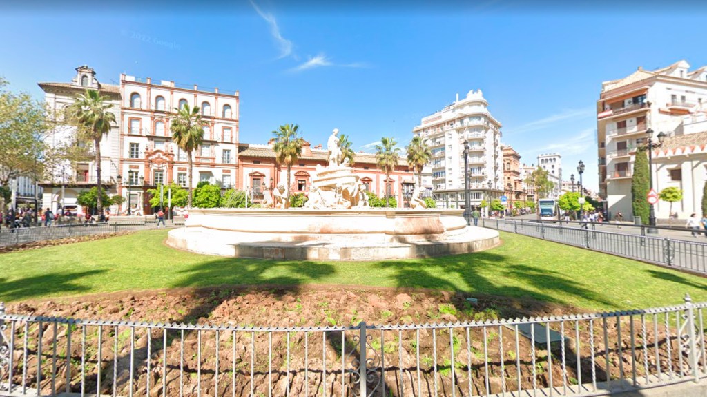 Sevilla - Fuente de Híspalis / GOOGLE STREET VIEW