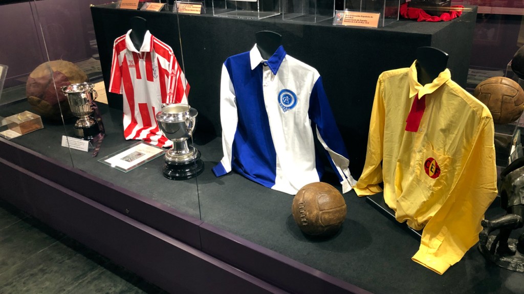 Objetos expuestos en el Museo de la selección española / PdF