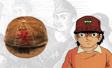 Una gorra de un futbolista de Gales de 1895 junto a Benji Price, sobre un dibujo del Inglaterra-Escocia de 1872 / Fotomontaje de PdF