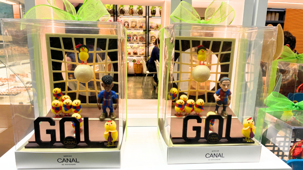 Monas de Pascua de la pastelería Canal, con las figuras de Lamine Yamal y Aitana Bonmatí / PdF