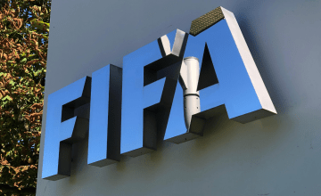 Letras de la FIFA en su sede de Zürich / Gerard Mateo